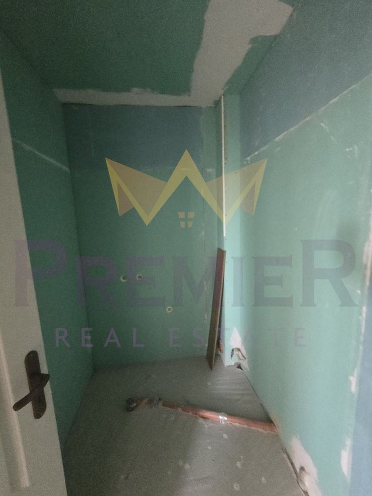 Продава КЪЩА, с. Царичино, област Добрич, снимка 10 - Къщи - 53123520