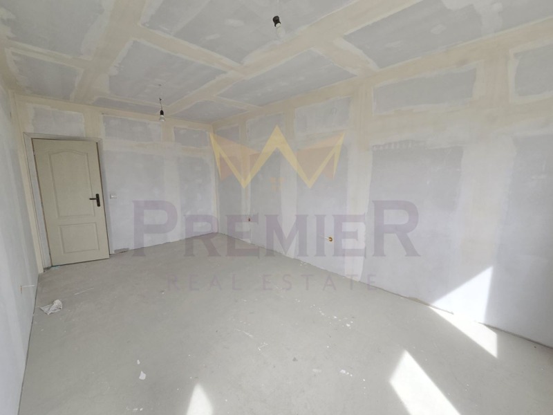 Продава КЪЩА, с. Царичино, област Добрич, снимка 6 - Къщи - 53123520