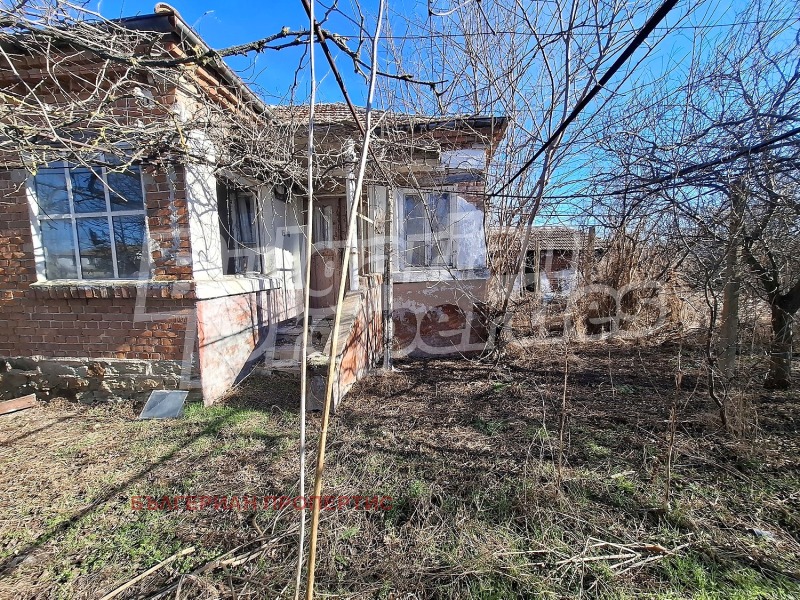 Продава КЪЩА, с. Пчела, област Ямбол, снимка 3 - Къщи - 53382245