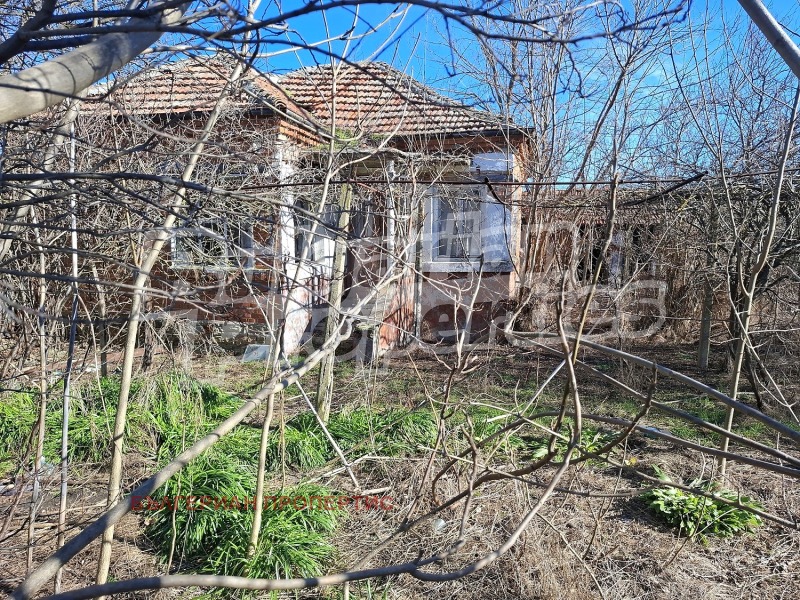 Продава КЪЩА, с. Пчела, област Ямбол, снимка 9 - Къщи - 53382245