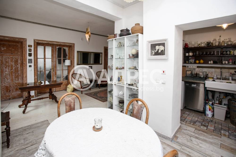 Продава МНОГОСТАЕН, гр. София, Център, снимка 17 - Апартаменти - 55570038