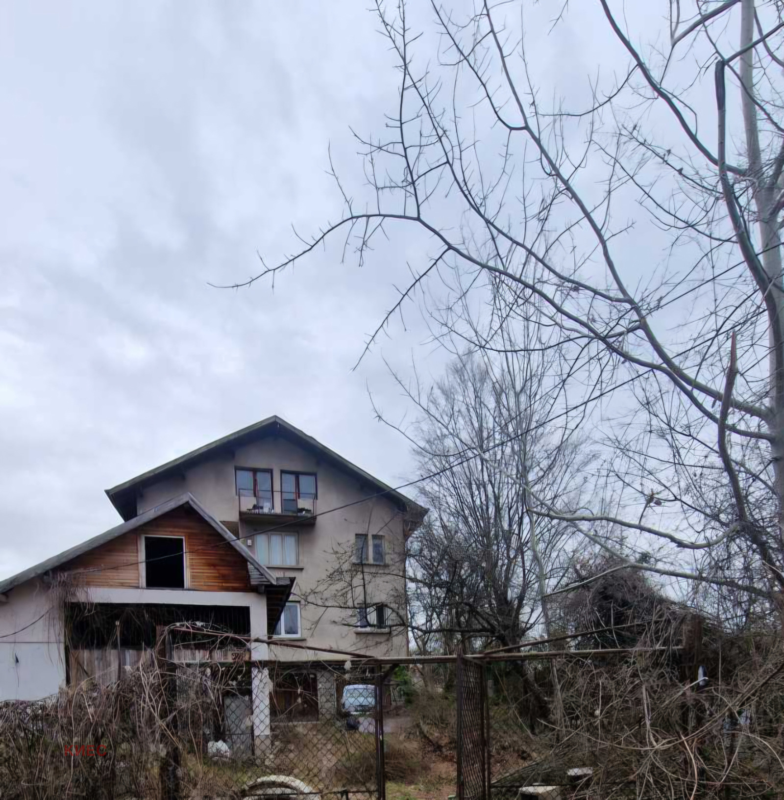 Продава ЕТАЖ ОТ КЪЩА, гр. София, с. Владая