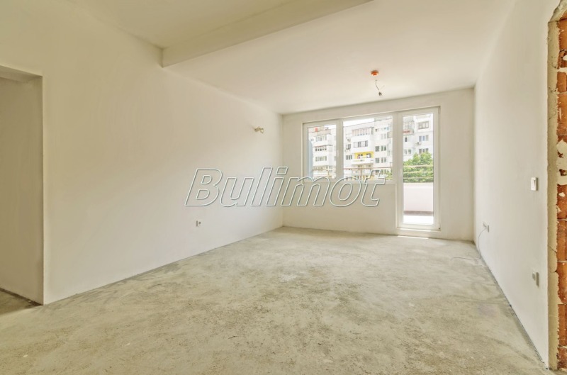 Продава 1-СТАЕН в град Варна, Възраждане 1 - 40 кв.м / 61 000 € » 119 305.63 лв., БУЛ ИМОТ