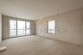 Продава 3-стаен град Варна Бриз - [1] 