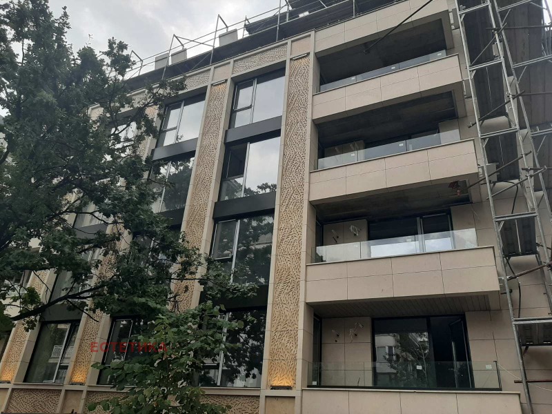 À venda  2 quartos Sofia , Lozenec , 209 m² | 60628763