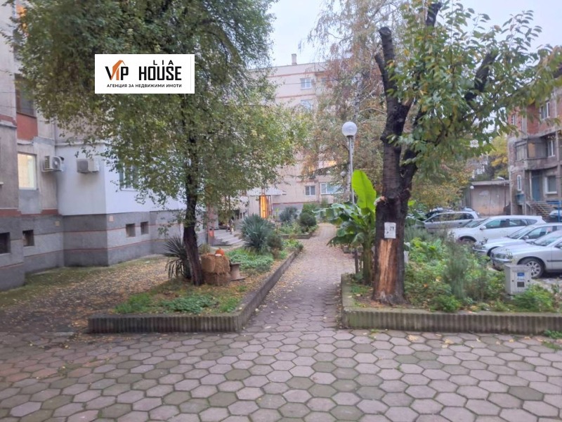 Продава 3-СТАЕН, гр. Пазарджик, Идеален център, снимка 16 - Апартаменти - 52622265