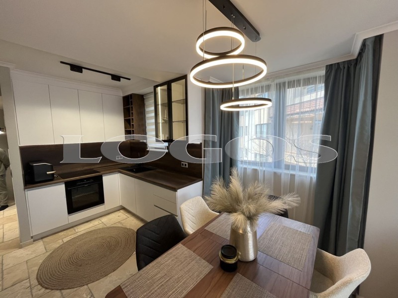 Продава  4-стаен област Добрич , гр. Каварна , 222 кв.м | 39548076 - изображение [4]