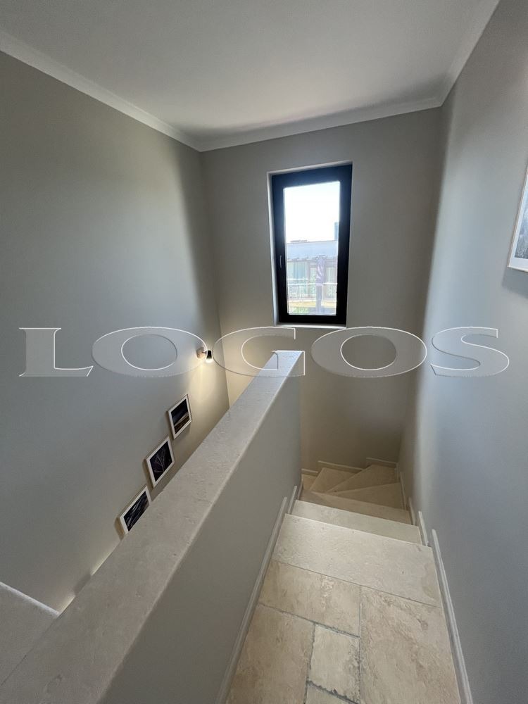 Продава  4-стаен област Добрич , гр. Каварна , 222 кв.м | 39548076 - изображение [15]