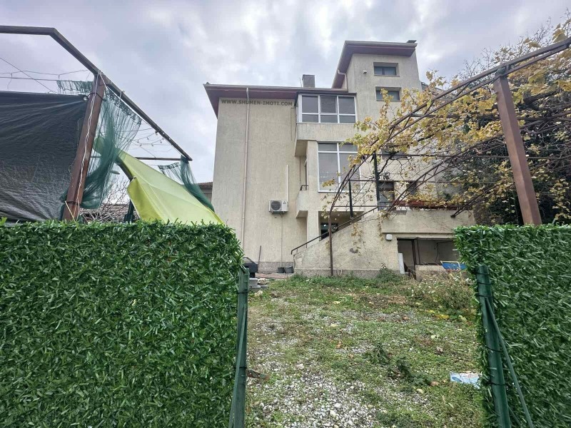 Продава ЕТАЖ ОТ КЪЩА, град Шумен, Център • 345000 лв. / 176395.70 € • 43266423 1