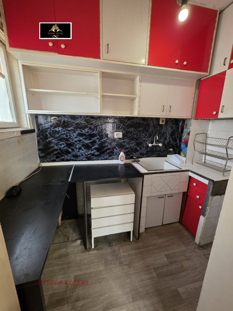 Продава КЪЩА, гр. Велинград, област Пазарджик, снимка 10 - Къщи - 51535764