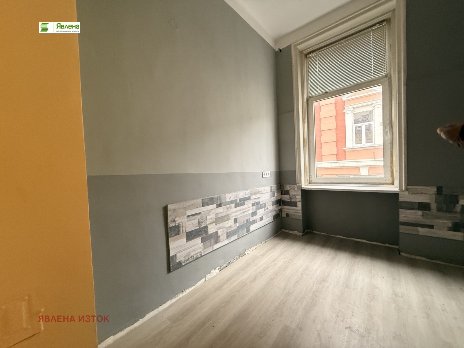 Продава МНОГОСТАЕН, гр. София, Център, снимка 3 - Апартаменти - 54187953