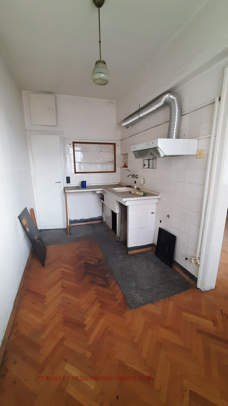 Til salg  2 soveværelser Plovdiv , Tsentar , 112 kvm | 99021876 - billede [6]