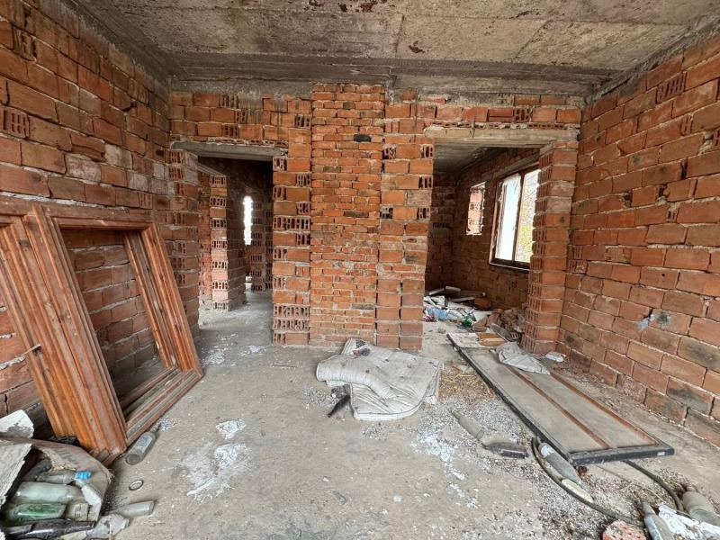 Продава КЪЩА, гр. Вършец, област Монтана, снимка 11 - Къщи - 52734360