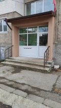 Продава 3-СТАЕН, гр. Перник, Изток, снимка 1