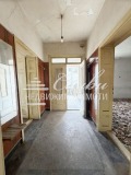 Продава КЪЩА, област Шумен, гр. Нови пазар • 65000 € • 81764851 8
