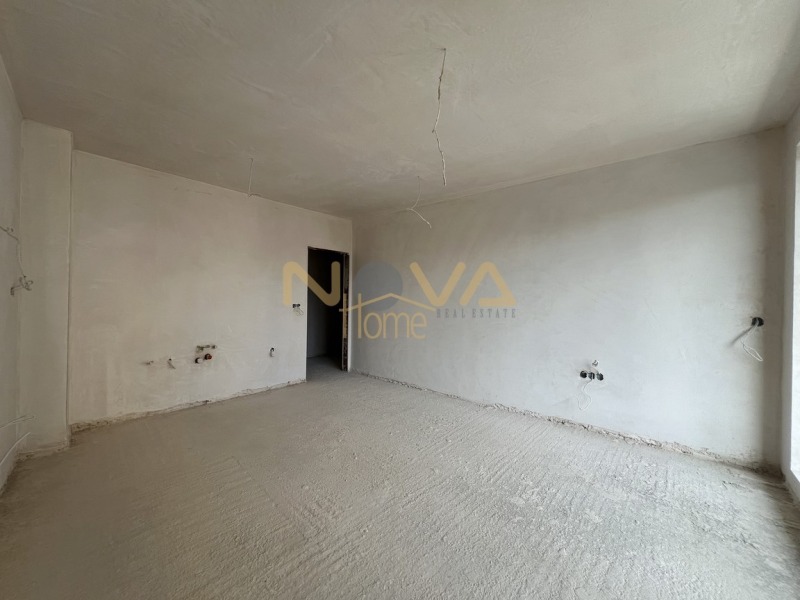 Продава 1-СТАЕН, гр. Варна, Цветен квартал, снимка 3 - Апартаменти - 52810367