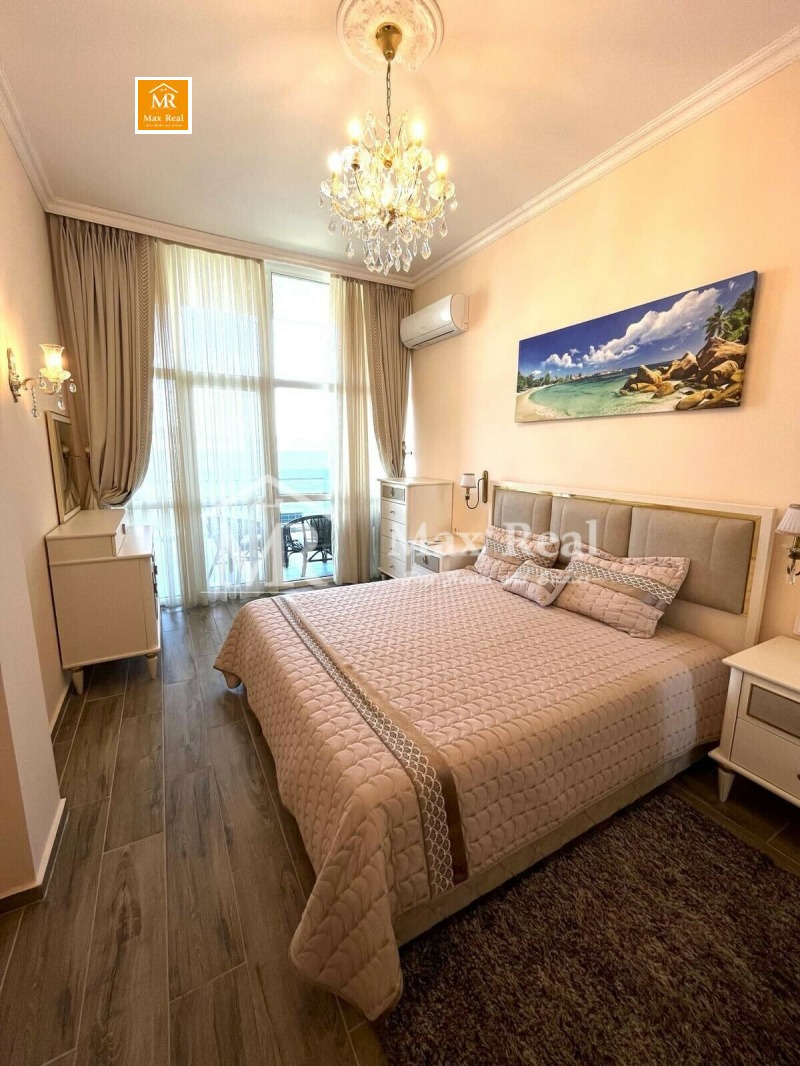 Na prodej  1 ložnice oblast Burgas , Nesebar , 87 m2 | 78206609