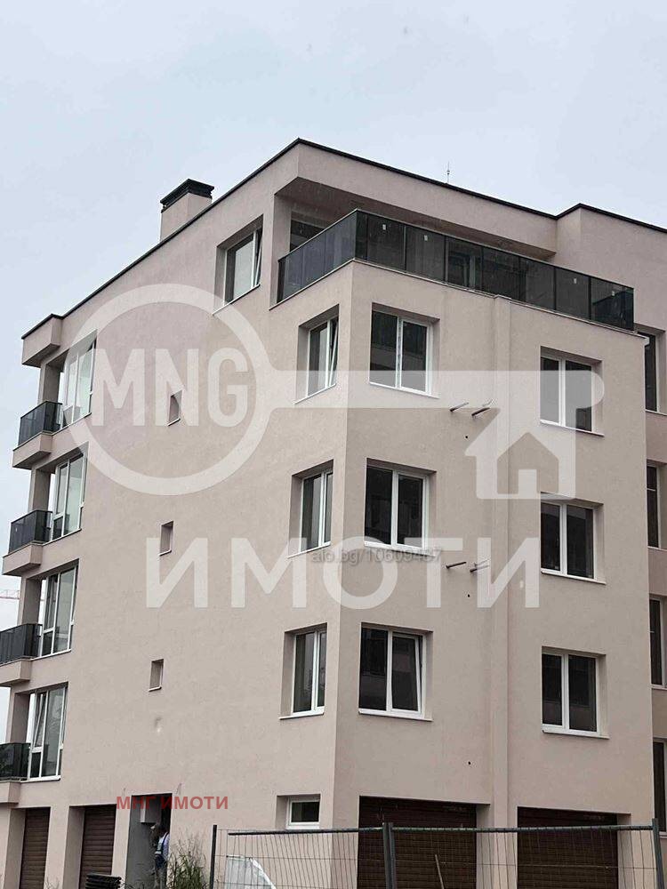 Продава  2-стаен град Пловдив , Южен , 90 кв.м | 16734765
