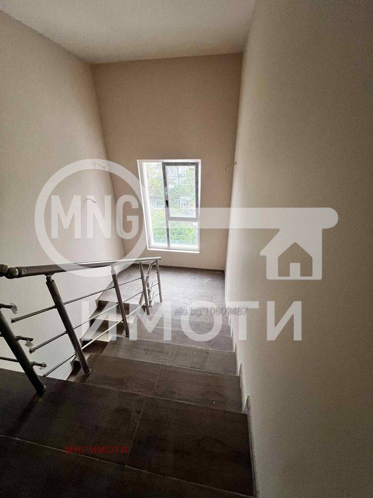 Продава  2-стаен град Пловдив , Южен , 90 кв.м | 16734765 - изображение [8]