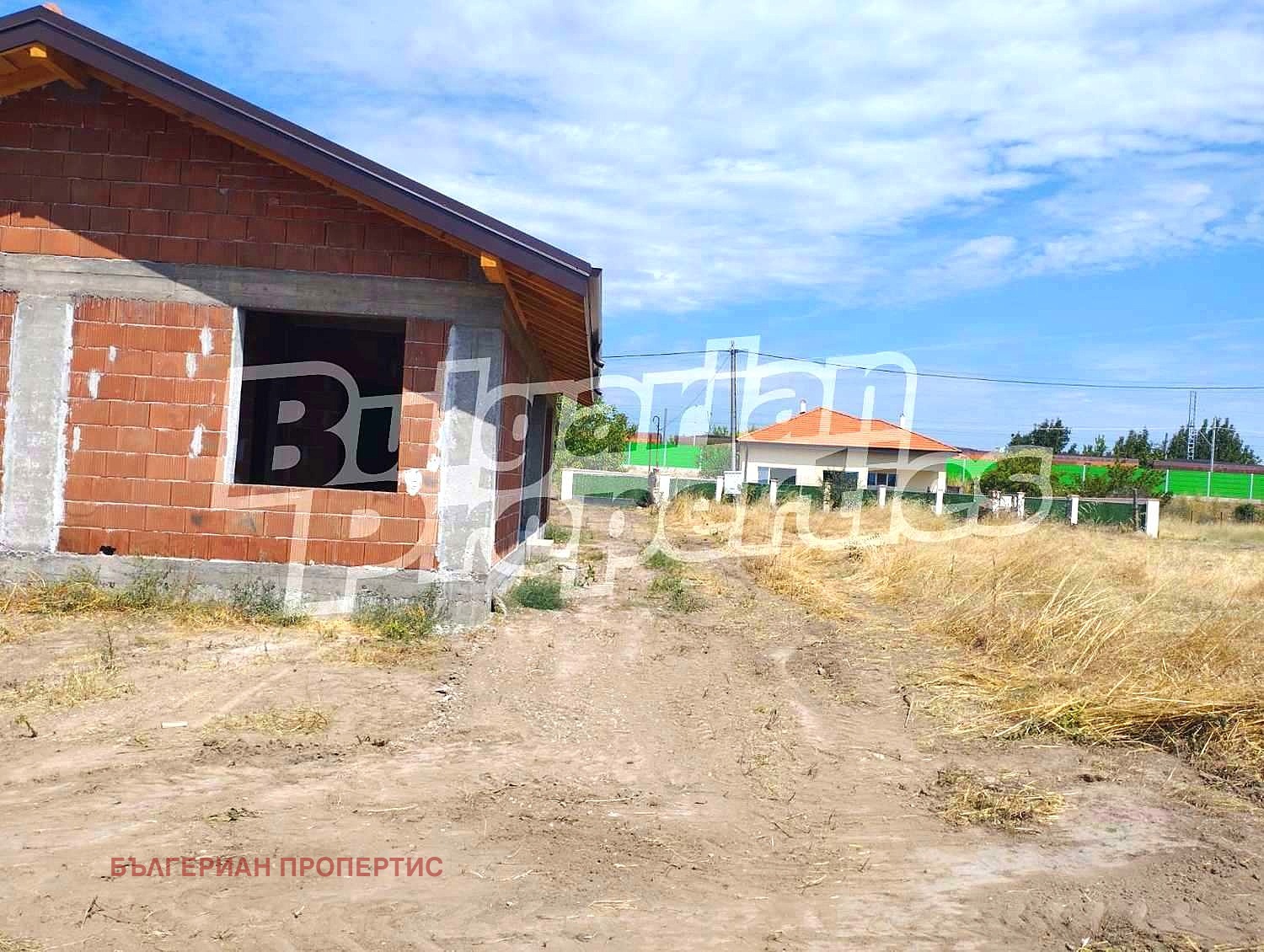 Продава КЪЩА, с. Скутаре, област Пловдив, снимка 2 - Къщи - 46976562