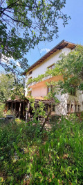 Продава КЪЩА, област Перник, с. Расник • 85000 € / 166245.55 лв. • 35176263 3