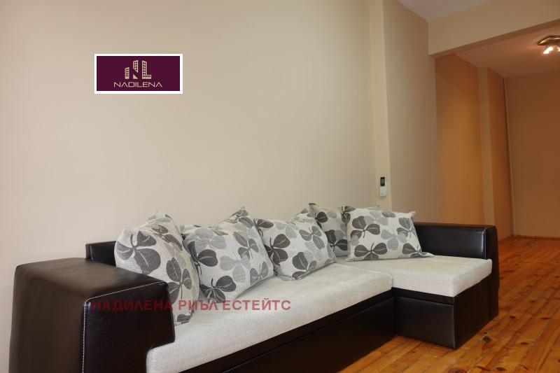 Продава  2-стаен град София , Център , 67 кв.м | 17012521 - изображение [2]