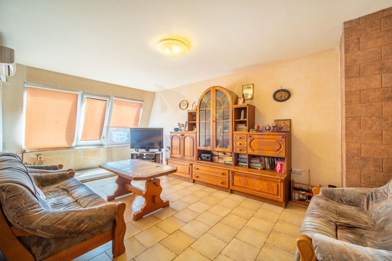 Продава 3-СТАЕН, град Варна, Лятно кино Тракия • 170000 € • 90744369 — Holmes.bg