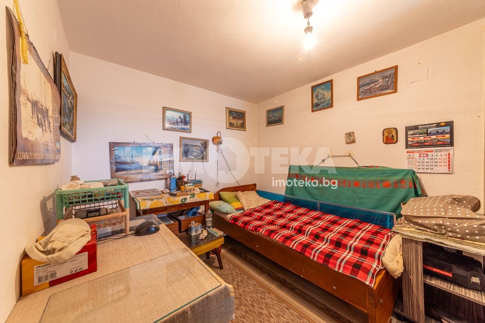 Продава КЪЩА, гр. Варна, Изгрев, снимка 4 - Къщи - 53861356