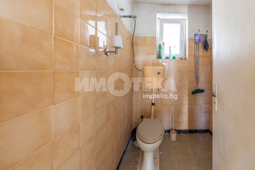 Продава КЪЩА, гр. Варна, Изгрев, снимка 14 - Къщи - 53861356