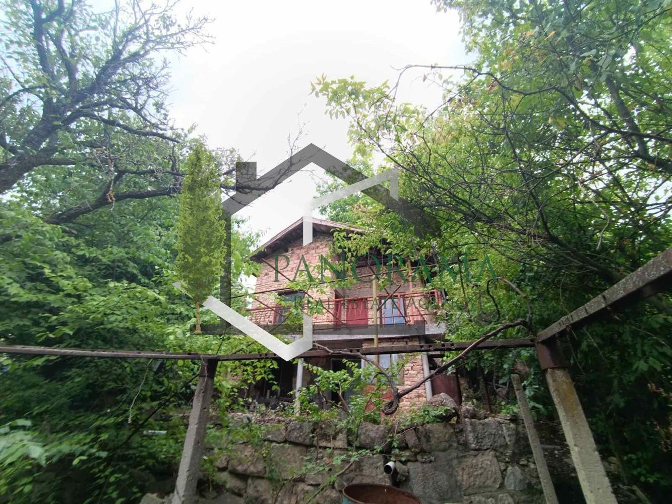 Продава ВИЛА, гр. Шумен, м-т Под Манастира, снимка 2 - Вили - 54690535