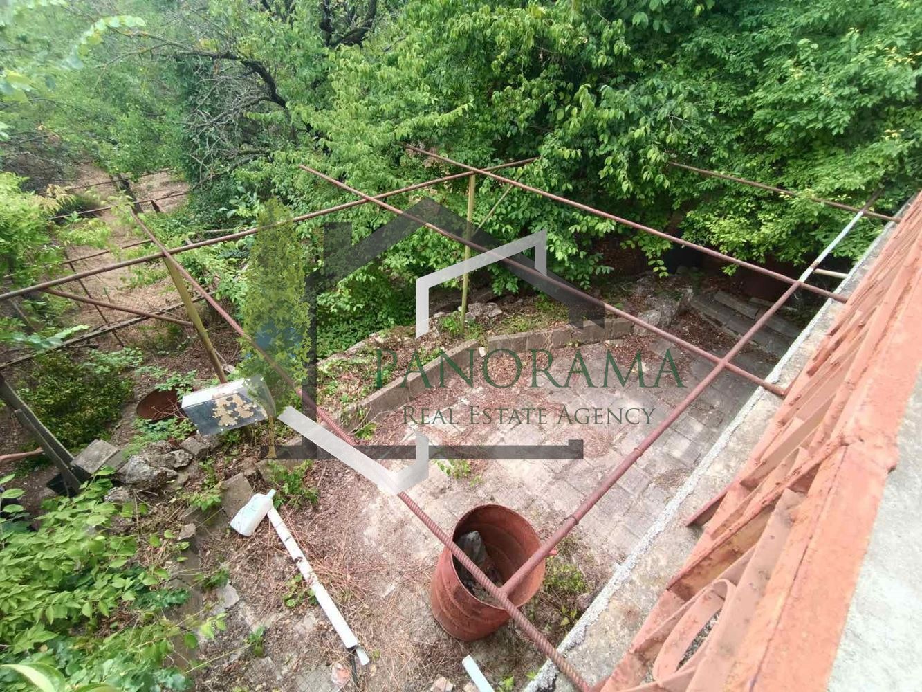 Продава ВИЛА, гр. Шумен, м-т Под Манастира, снимка 5 - Вили - 54690535