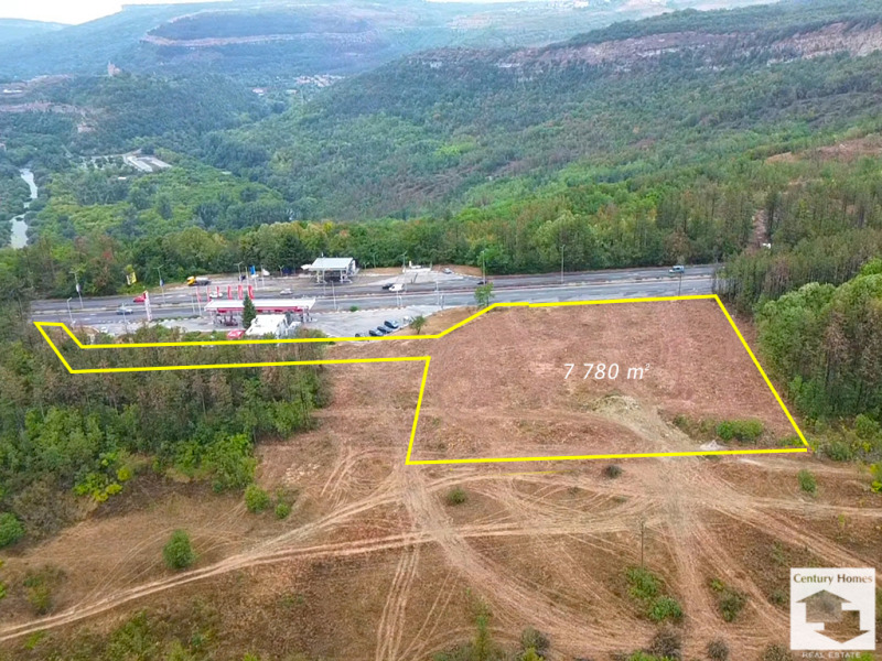 Продава ПАРЦЕЛ в град Велико Търново, Света гора - 7780 кв.м / 465 000 € » 909 460.95 лв., СЕНТЧЪРИ ХОУМС