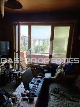 Studio Suhata reka, Sofia