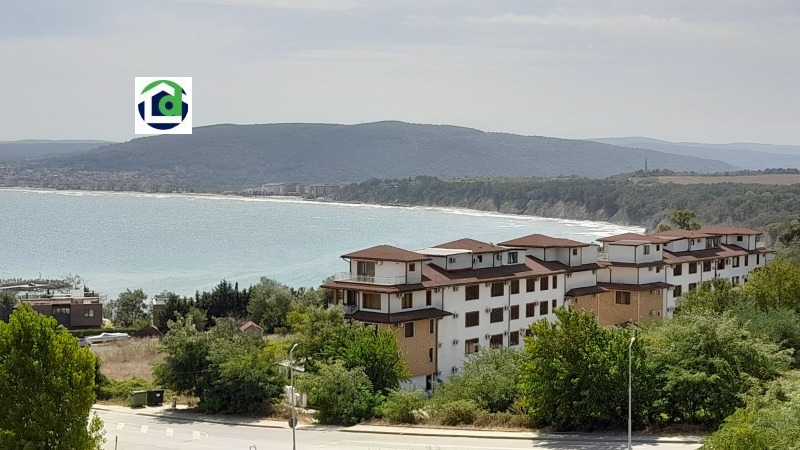 Продава  3-стаен област Варна , гр. Бяла , 140 кв.м | 53485366