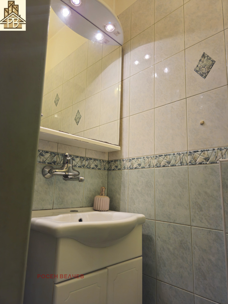 Продава 3-СТАЕН, гр. София, Център, снимка 10 - Апартаменти - 51947219