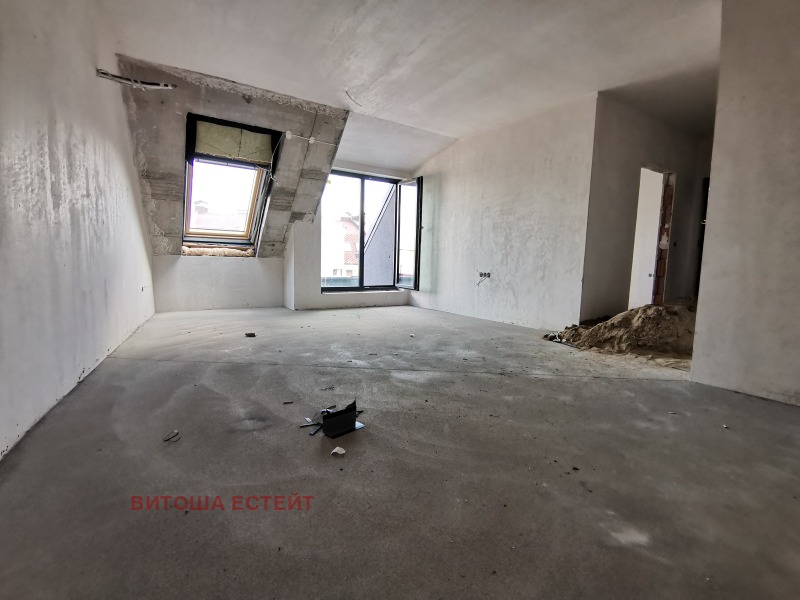 De vânzare  3 dormitoare Sofia , Liulin - țentâr , 122 mp | 67105870