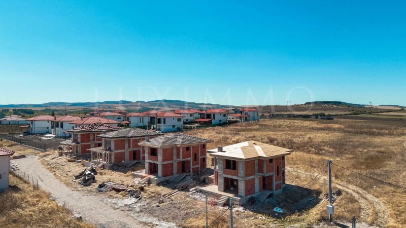 Till salu  Hus region Sofia , Gurmazovo , 210 kvm | 11207921 - bild [4]