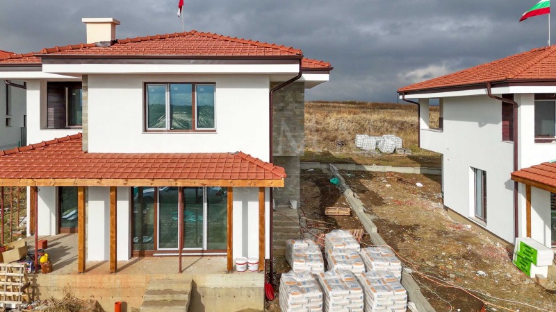 Продава КЪЩА, с. Гурмазово, област София област, снимка 4 - Къщи - 51602754