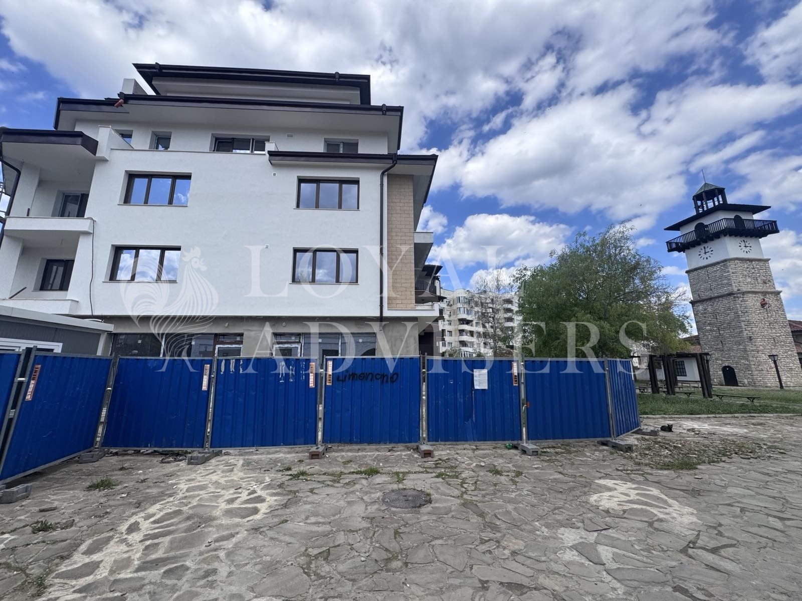 Продава 3-СТАЕН, гр. Добрич, Център, снимка 3 - Апартаменти - 53147832