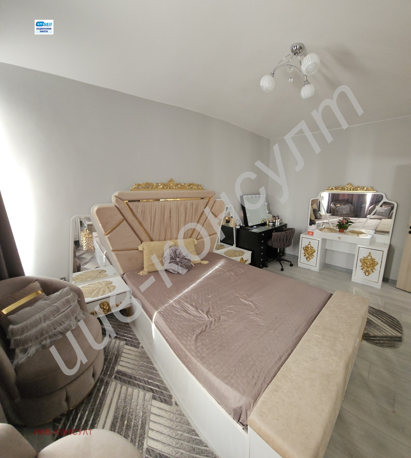 Продава 3-СТАЕН, гр. Велико Търново, Център, снимка 6 - Апартаменти - 54540678