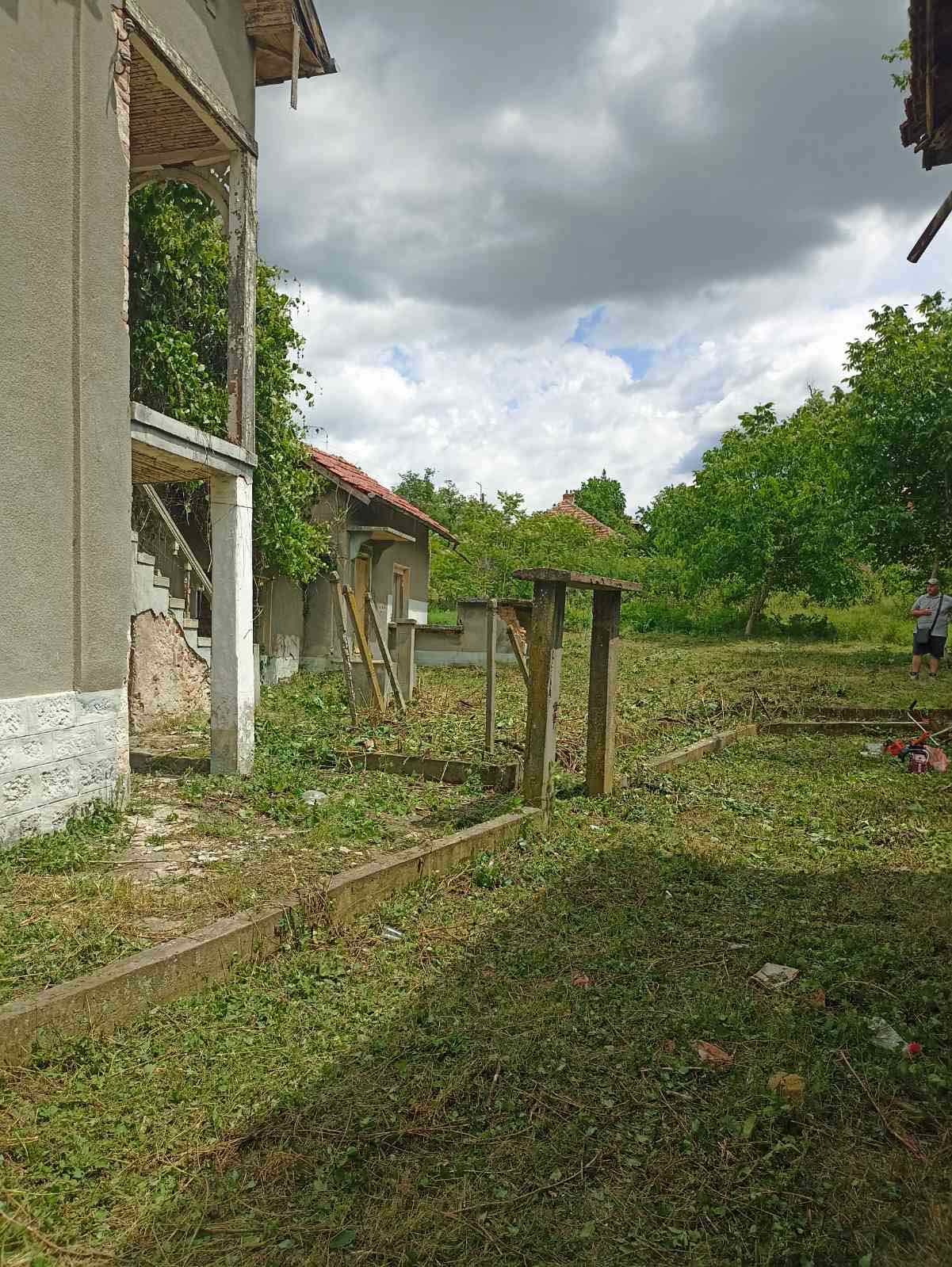 Продава КЪЩА, с. Петърница, област Плевен, снимка 13 - Къщи - 54602710