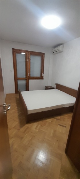 2 quartos Chirok centar, Pleven 1