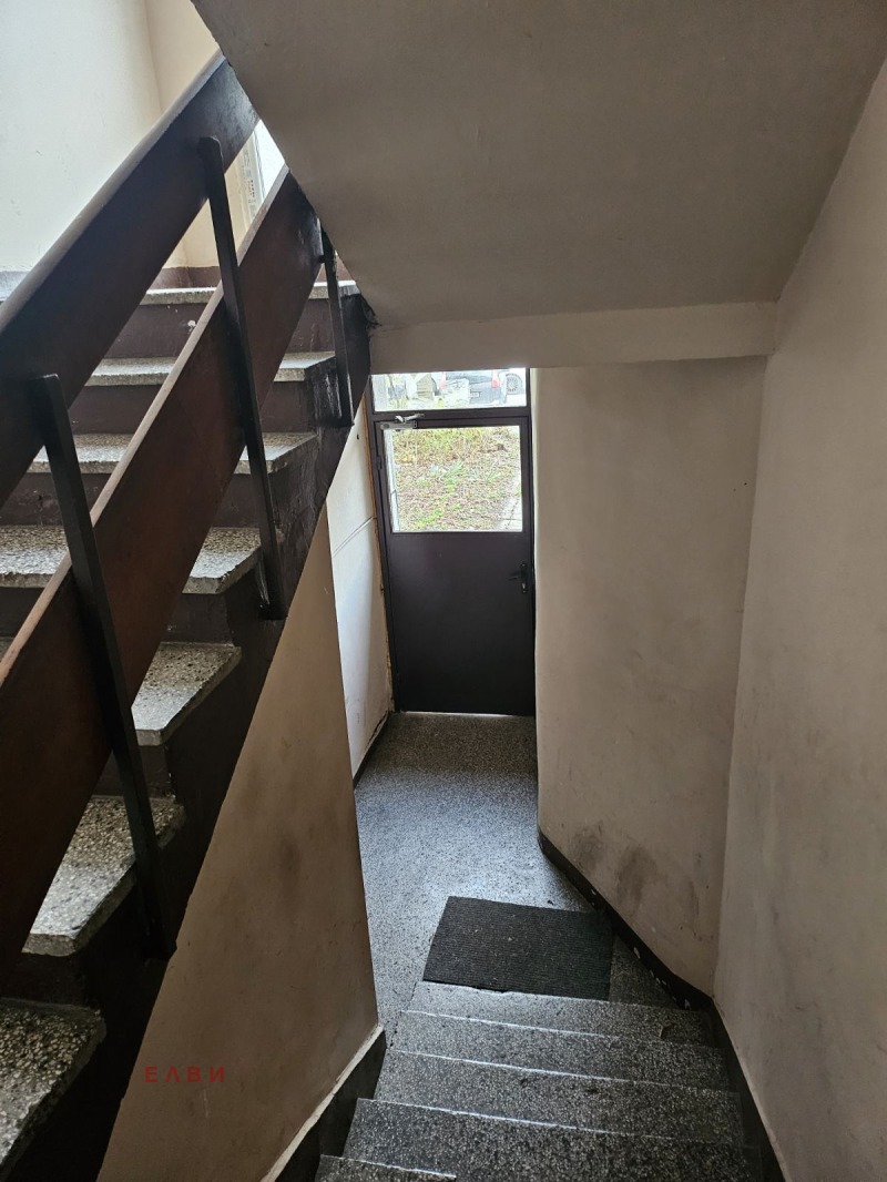 Продава 2-СТАЕН, гр. София, Люлин 4, снимка 9 - Апартаменти - 52536416