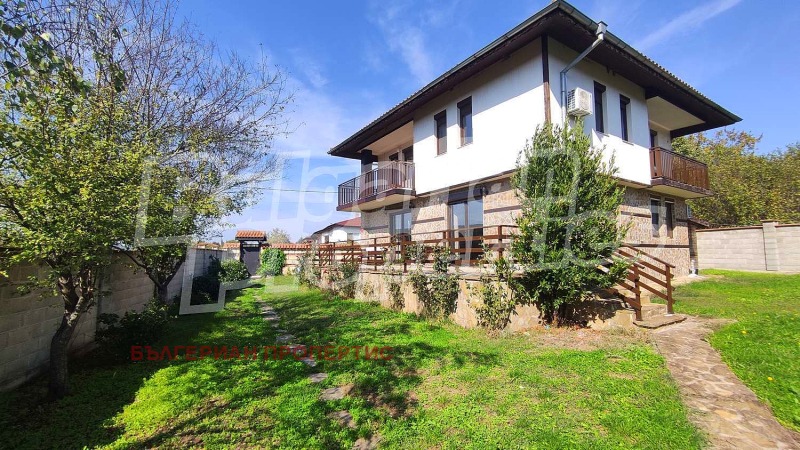 Te koop  Huis regio Varna , Junets , 184 m² | 98350219