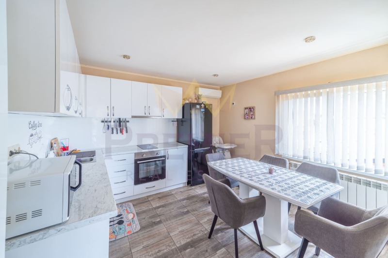 In vendita  Casa regione Varna , Biala , 125 mq | 54633438 - Immagine [2]