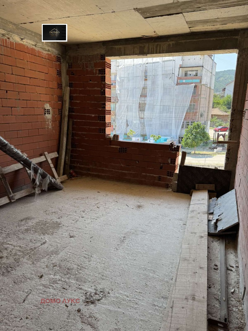 Продава КЪЩА, гр. Симитли, област Благоевград, снимка 6 - Къщи - 52565137