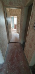 Продава  4-стаен град Русе , Дружба 3 , 92 кв.м | 52398210 - изображение [2]