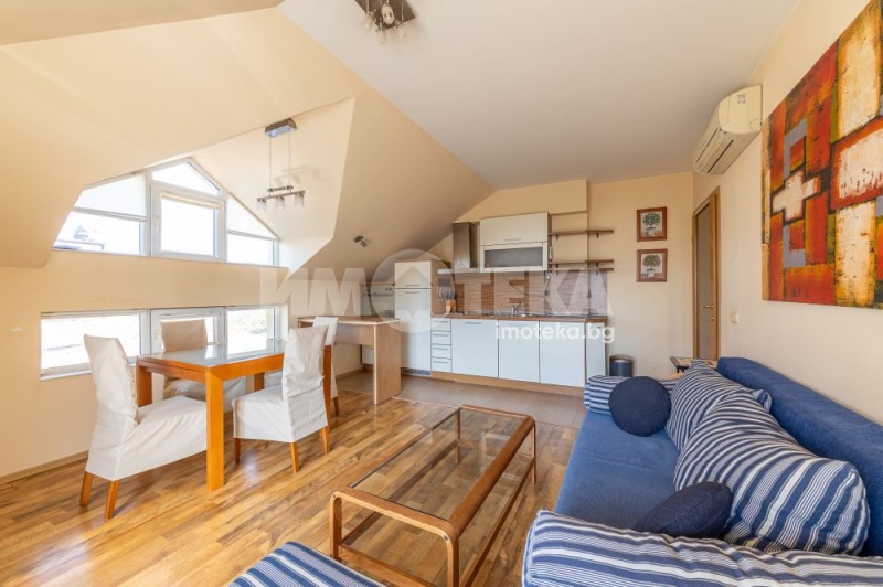 Te koop  1 slaapkamer Varna , Tsentar , 63 m² | 42220315