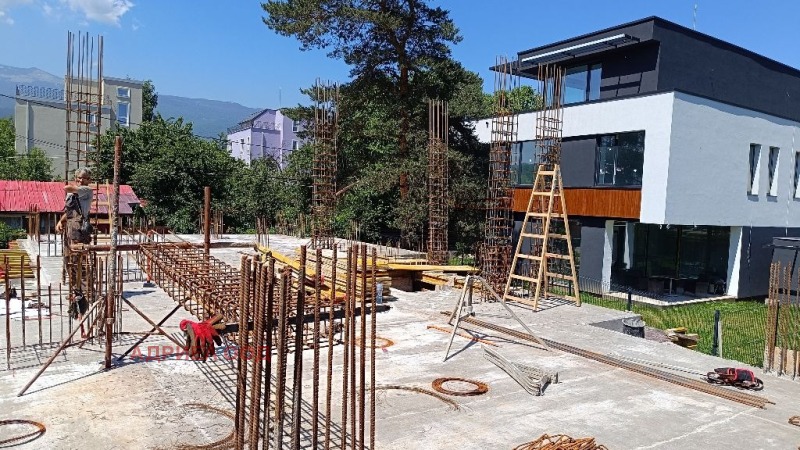 De vânzare  Casa Sofia , m-t Cambanite , 209 mp | 69911974 - imagine [14]