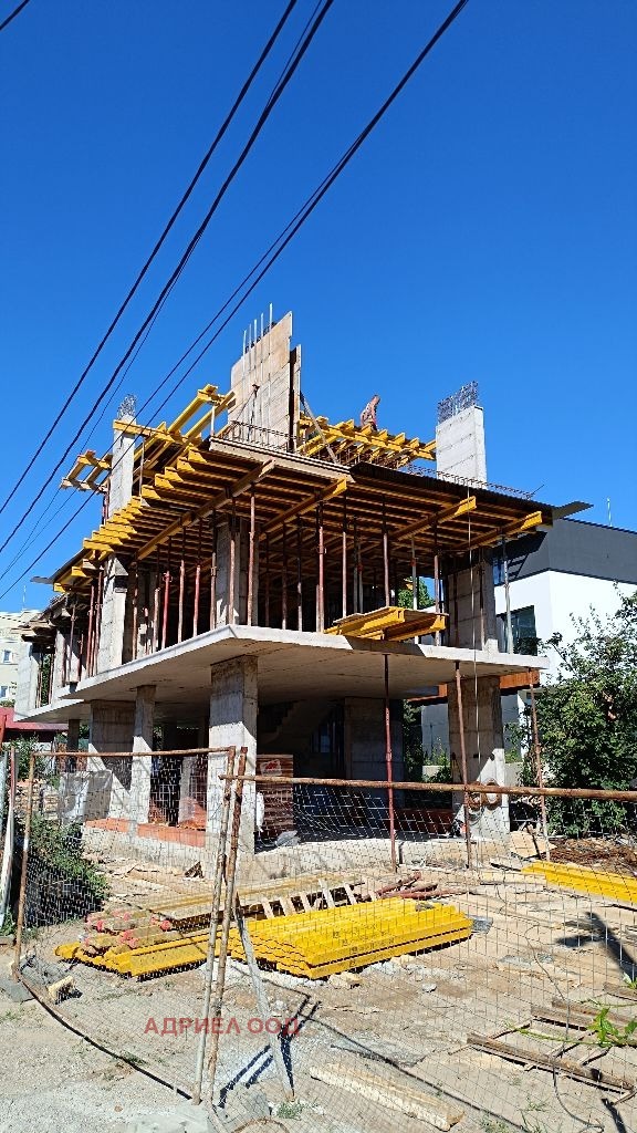 Na prodej  Dům Sofia , m-t Kambanite , 209 m2 | 69911974 - obraz [16]